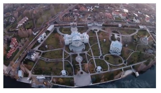 Байден не услышал команду фотографа во время совместного фото лидеров Группы семи