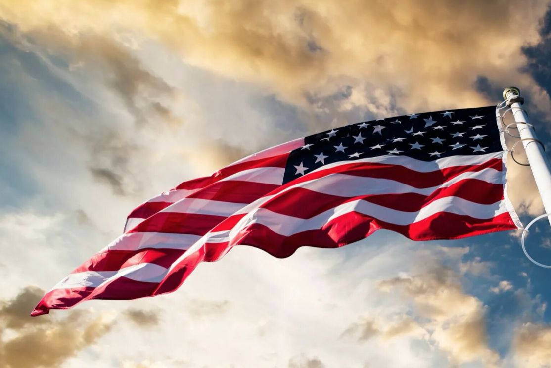 Usa official. Флаг США. Флаг США красивый. Красивый американский флаг. Флаг США картинки.